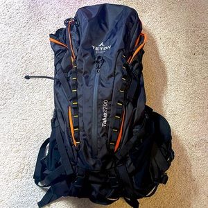 Talus 2700 hiking backpack